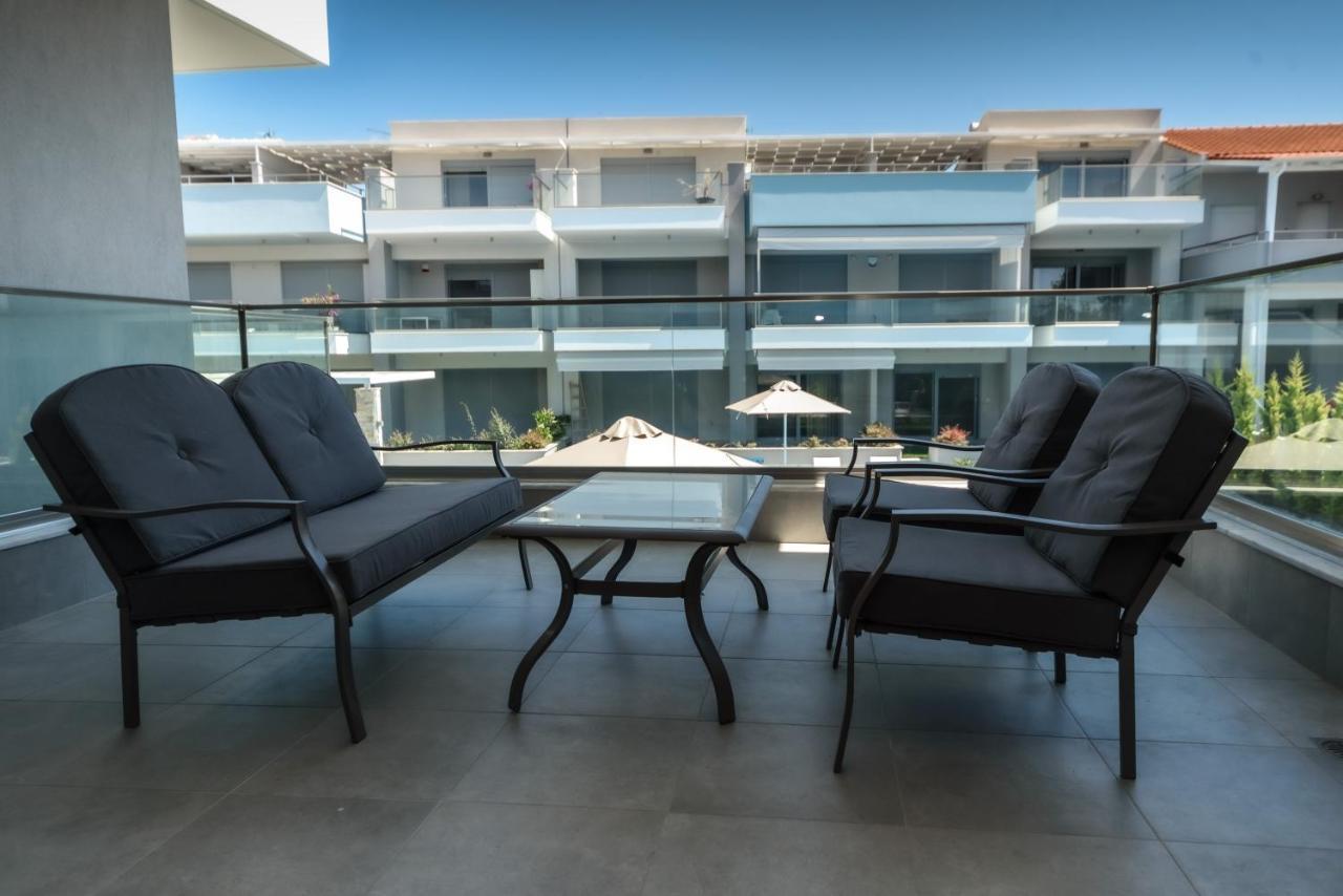 Itaka Familiy Apartments - Halkidiki Suites Com ニキティ エクステリア 写真